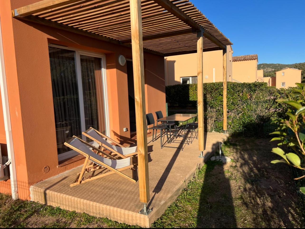 Residence Hoteliere Les Hameaux De Saint Cyprien Appartement 2 Chambres Lecci Luaran gambar