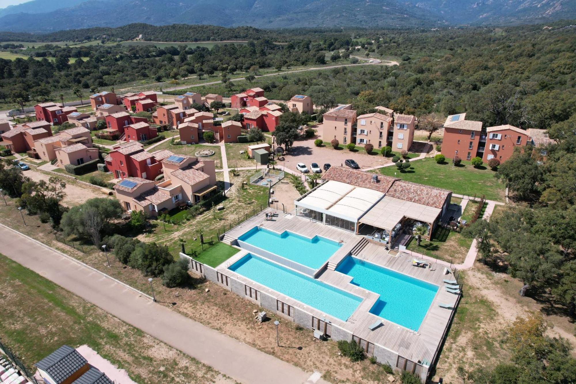 Residence Hoteliere Les Hameaux De Saint Cyprien Appartement 2 Chambres Lecci Luaran gambar