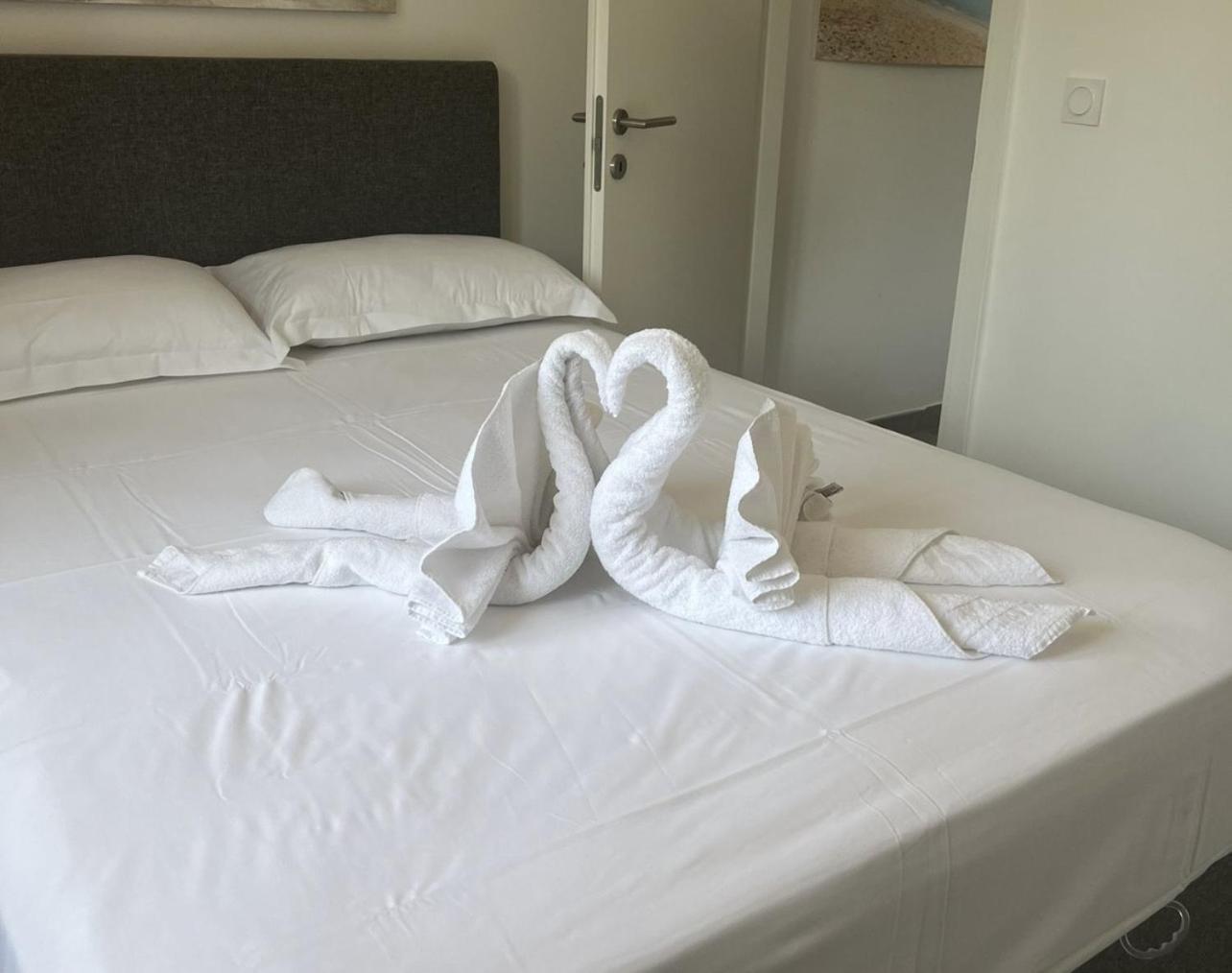 Residence Hoteliere Les Hameaux De Saint Cyprien Appartement 2 Chambres Lecci Luaran gambar