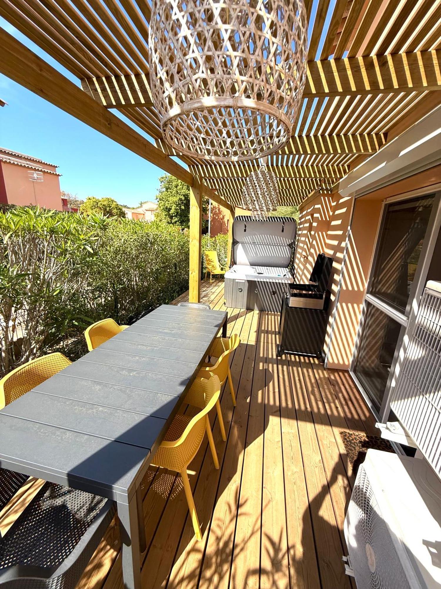 Residence Hoteliere Les Hameaux De Saint Cyprien Appartement 2 Chambres Lecci Luaran gambar